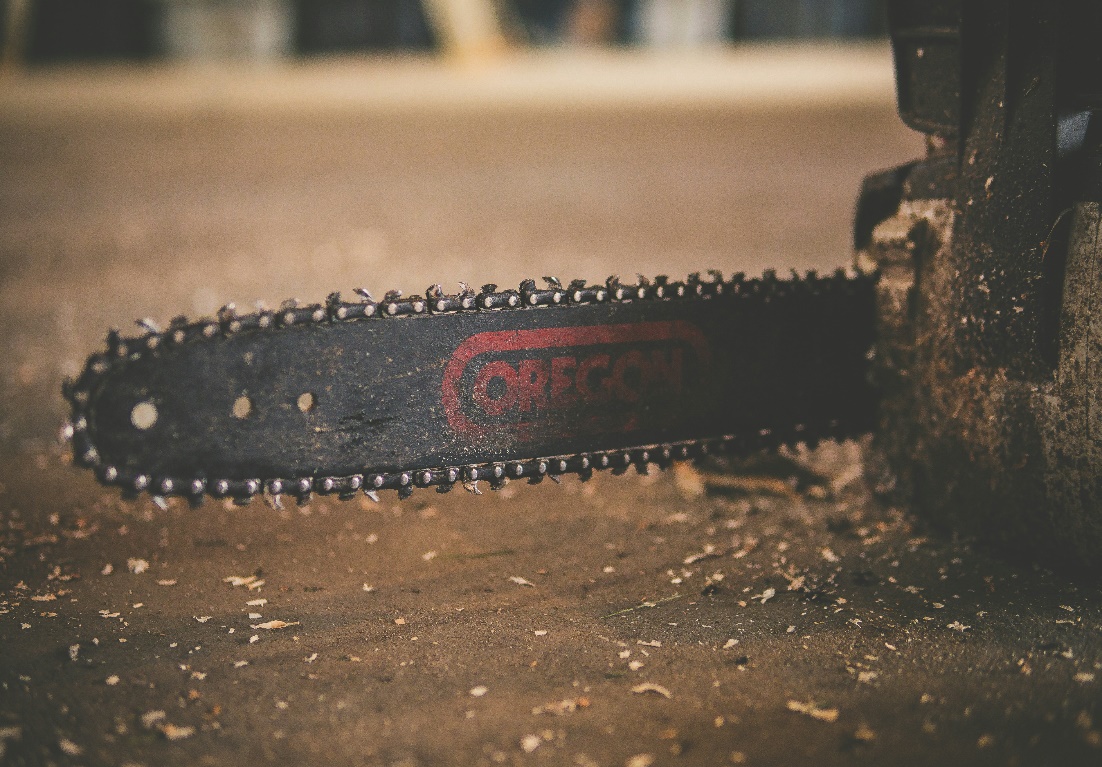 Top 5 Chainsaws Ranked Based on Performance